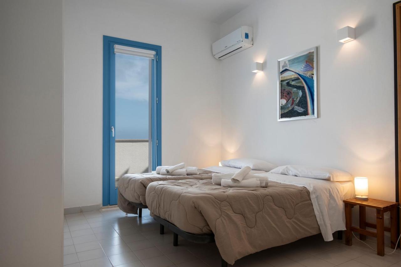 Casa Azzurra Sul Mare E Centralissima San Vito Lo Capo Exterior photo